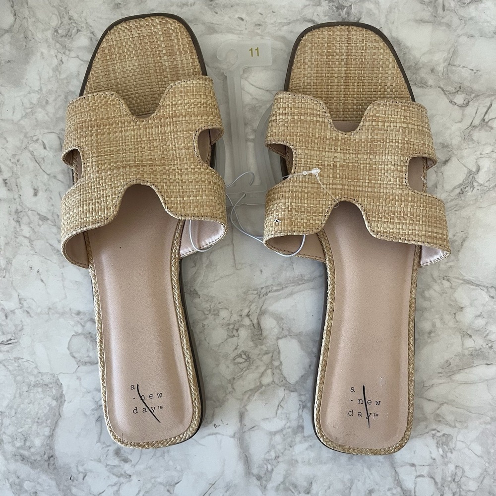 New Women's Nina Beige Flat Sandals A New Day size 11 Tan Racks Textured H-Band